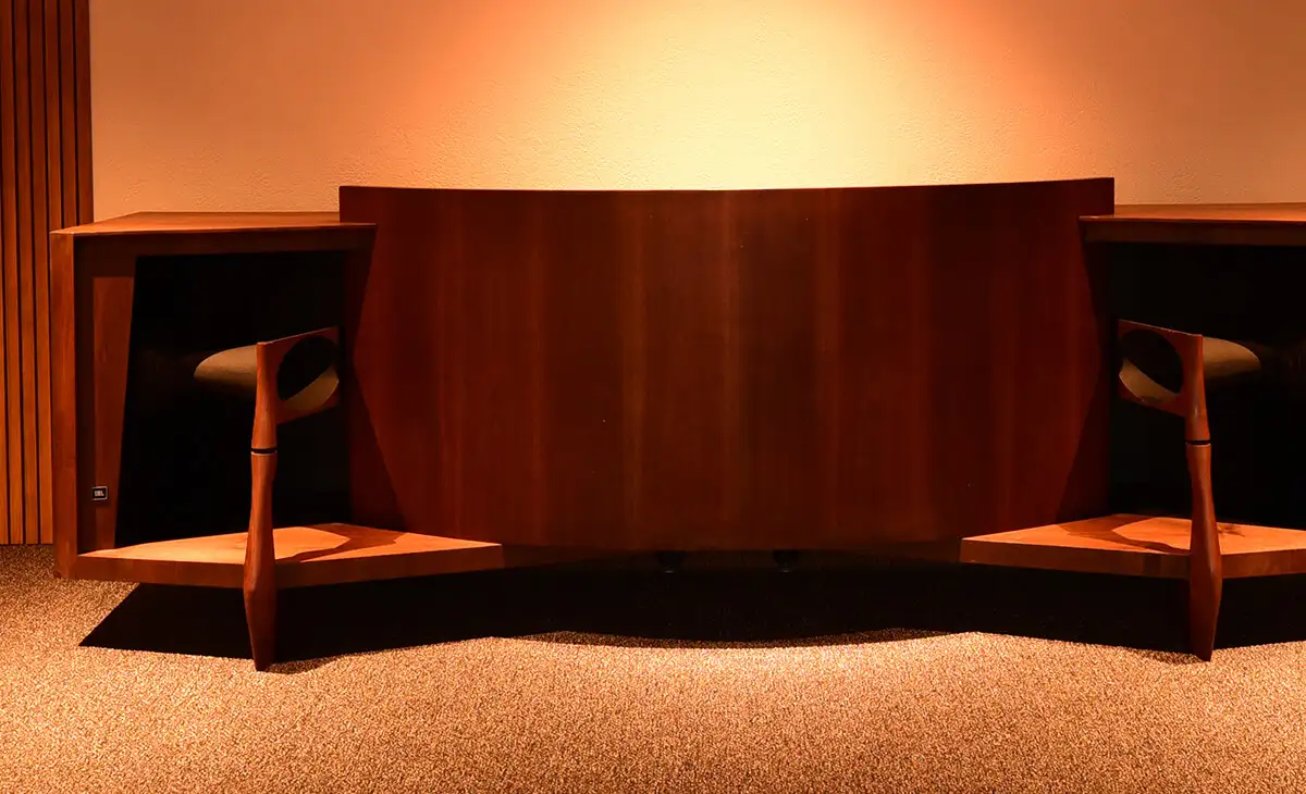 自然と文化を聴く